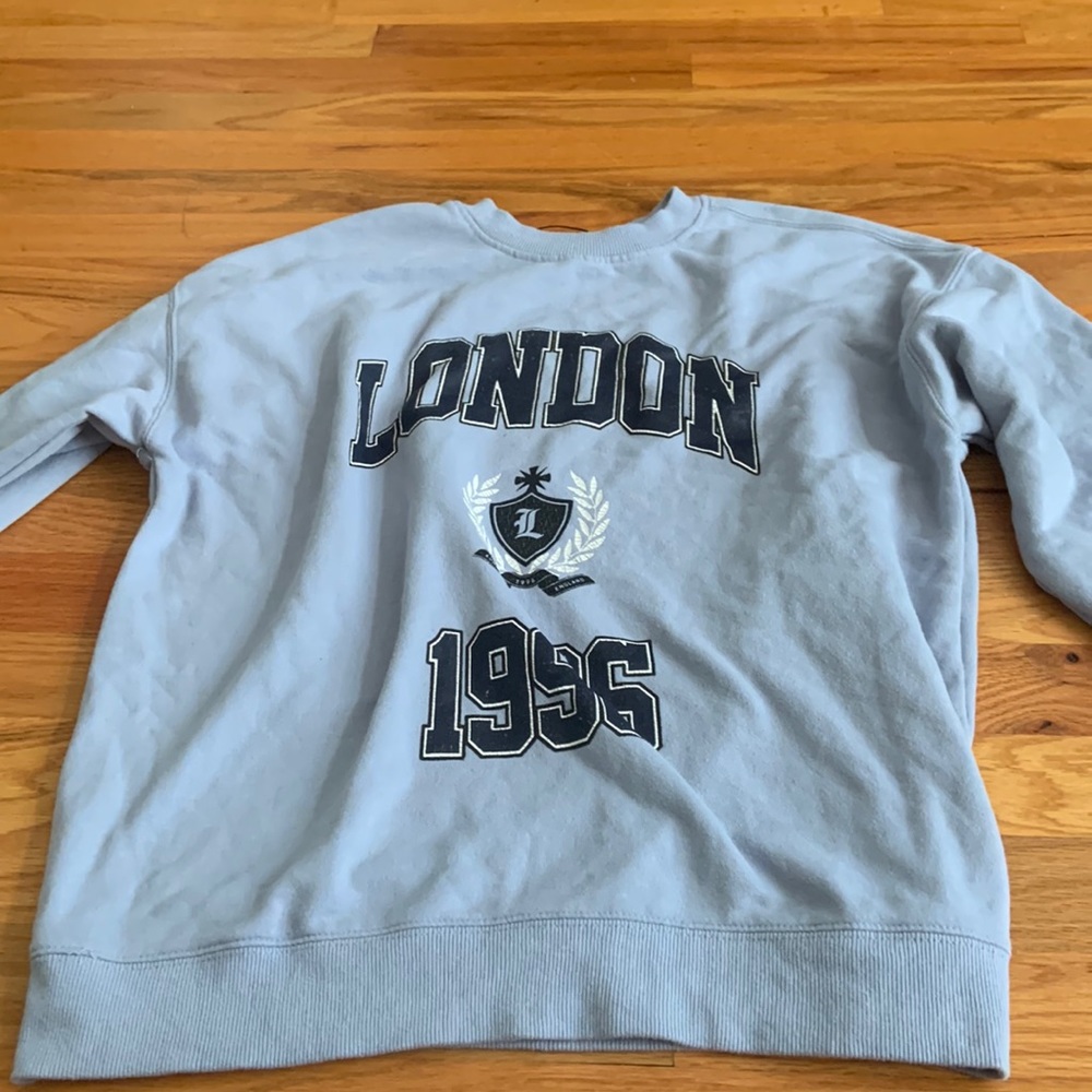 Blue sweatshirt London jeans 1996 Garage